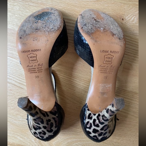 Luciano Padovan Snakeskin Leather T-Strap Peep Toe Pumps - Picture 4 of 10